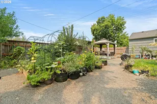 10520 SE Holgate Blvd, Portland, OR 97266 - Photo 35