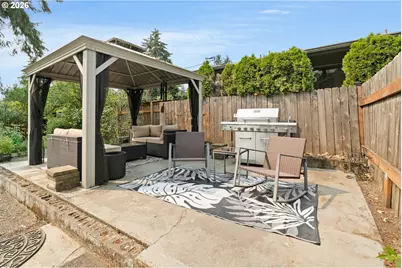 10520 SE Holgate Blvd, Portland, OR 97266 - Photo 33