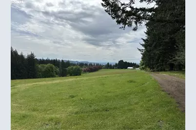 17815 NE Courtney Rd, Newberg, OR 97132 - Photo 3