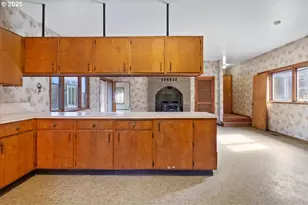 17815 NE Courtney Rd, Newberg, OR 97132 - Photo 37