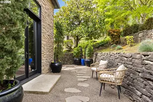 18284 Meadowlark Ln, Lake Oswego, OR 97034 - Photo 19