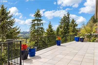 18284 Meadowlark Ln, Lake Oswego, OR 97034 - Photo 17