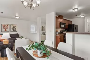 827 NW 1st Ave, Canby, OR 97013 - Photo 13