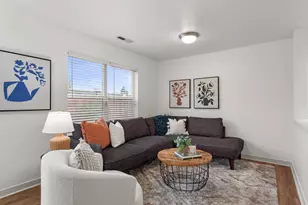 827 NW 1st Ave, Canby, OR 97013 - Photo 7