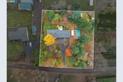 12602 NE Fry Rd, Aurora, OR 97002 - Photo 47