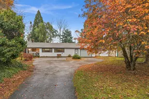 12602 NE Fry Rd, Aurora, OR 97002 - Photo 3