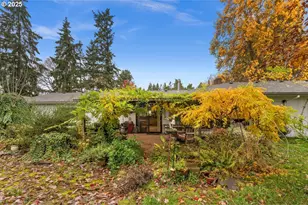 12602 NE Fry Rd, Aurora, OR 97002 - Photo 29