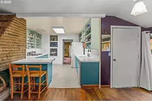 12602 NE Fry Rd, Aurora, OR 97002 - Photo 11