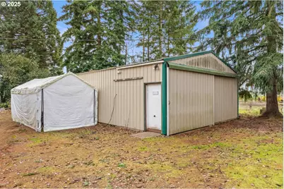 12602 NE Fry Rd, Aurora, OR 97002 - Photo 43