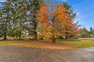 12602 NE Fry Rd, Aurora, OR 97002 - Photo 39