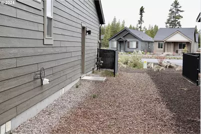 51900 Settler Dr, La Pine, OR 97739 - Photo 25