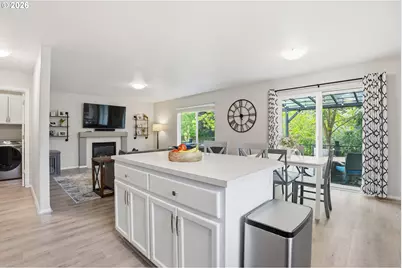 1331 NE 85th Ct, Hillsboro, OR 97006 - Photo 17