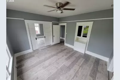 811 Franklin Ave, Astoria, OR 97103 - Photo 7