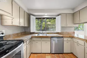 16081 Pearcy St, Lake Oswego, OR 97034 - Photo 9