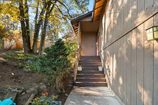 16081 Pearcy St, Lake Oswego, OR 97034 - Photo 3