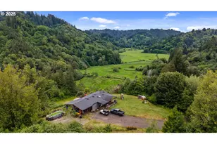 63562 Daniels Creek Rd, Coos Bay, OR 97420 - Photo 9