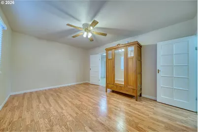 314 N 6th St, Saint Helens, OR 97051 - Photo 25