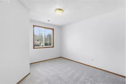 5718 SE Steele St, Portland, OR 97206 - Photo 23