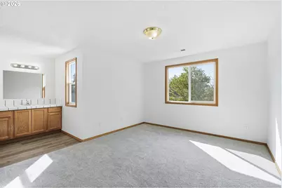 5718 SE Steele St, Portland, OR 97206 - Photo 27