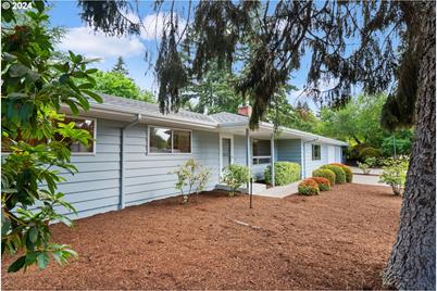 7665 SW Fir St, Portland, OR 97223 - Photo 1