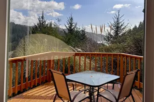 19921 Whaleshead Rd, Brookings, OR 97415 - Photo 11