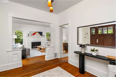 2307 NE 42nd Ave, Portland, OR 97213 - Photo 5