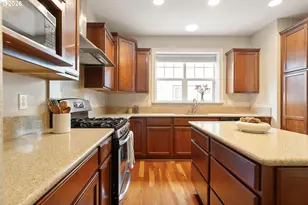 12105 SE High Creek Rd, Happy Valley, OR 97086 - Photo 11