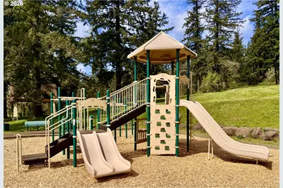 12105 SE High Creek Rd, Happy Valley, OR 97086 - Photo 43