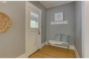 5824 N Syracuse St, Portland, OR 97203 - Photo 3