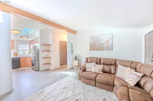 16688 Hwy 99E NE, Woodburn, OR 97071 - Photo 11