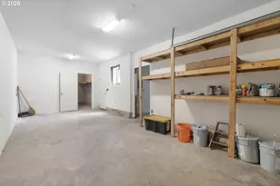 11122 NE Wygant St, Portland, OR 97220 - Photo 41