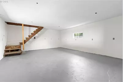 11122 NE Wygant St, Portland, OR 97220 - Photo 27