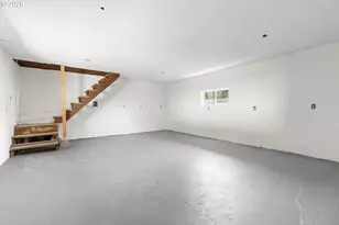 11122 NE Wygant St, Portland, OR 97220 - Photo 27