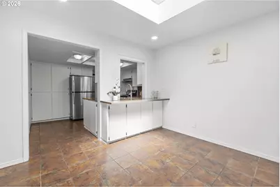11122 NE Wygant St, Portland, OR 97220 - Photo 17