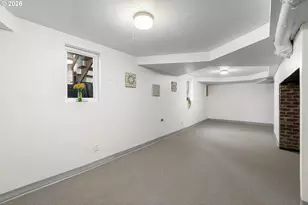 11122 NE Wygant St, Portland, OR 97220 - Photo 35