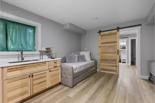 88940 E Round Mountain Loop, Government Camp, OR 97028 - Photo 31