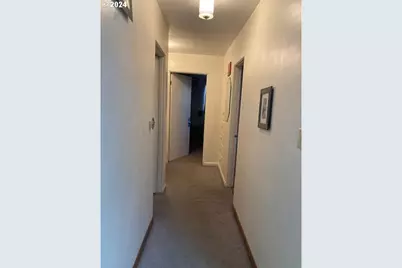 213 NW 4th Ave, John Day, OR 97845 - Photo 15