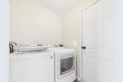1800 NE 10th St, Hermiston, OR 97838 - Photo 13