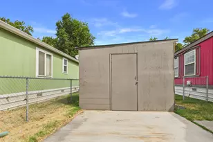 1800 NE 10th St, Hermiston, OR 97838 - Photo 3