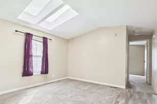 1800 NE 10th St, Hermiston, OR 97838 - Photo 9
