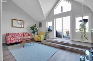 905 N Harbour Dr, Portland, OR 97217 - Photo 27