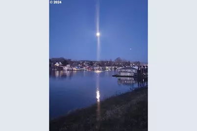 905 N Harbour Dr #6, Portland, OR 97217 - Photo 37