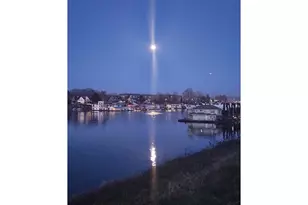 905 N Harbour Dr, Portland, OR 97217 - Photo 37