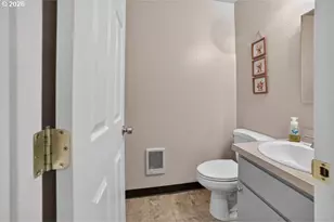 24002 NE Treehill Dr, Wood Village, OR 97060 - Photo 21