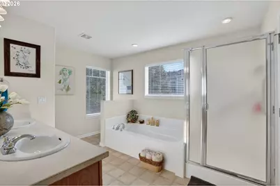 15866 SW Cherrywood Ln, Portland, OR 97224 - Photo 17