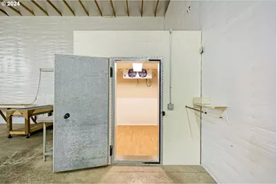 7474 Battle Creek Rd, Salem, OR 97317 - Photo 45