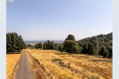 53 Franquette, Amity, OR 97101 - Photo 25