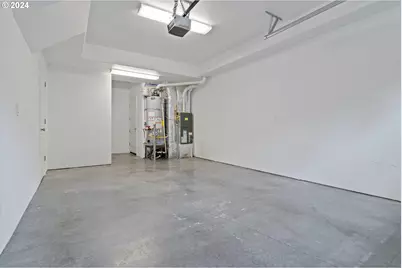 1933 SW Coast Ave, Lincoln City, OR 97367 - Photo 37