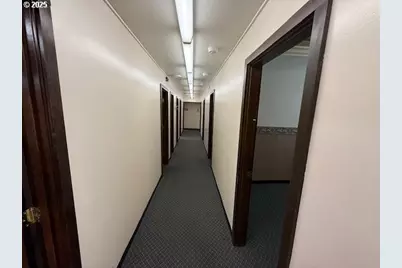 1576 12th St, Florence, OR 97439 - Photo 25