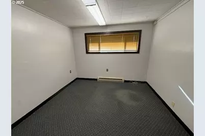 1576 12th St, Florence, OR 97439 - Photo 23